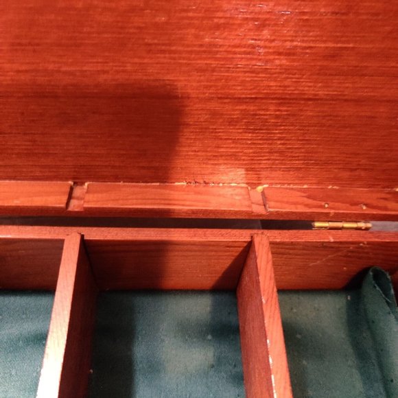 Wooden Handmade Folk Art Carved Painted Lover Carrying Box 12x10x3" Signed OOAK - Picture 13 of 16